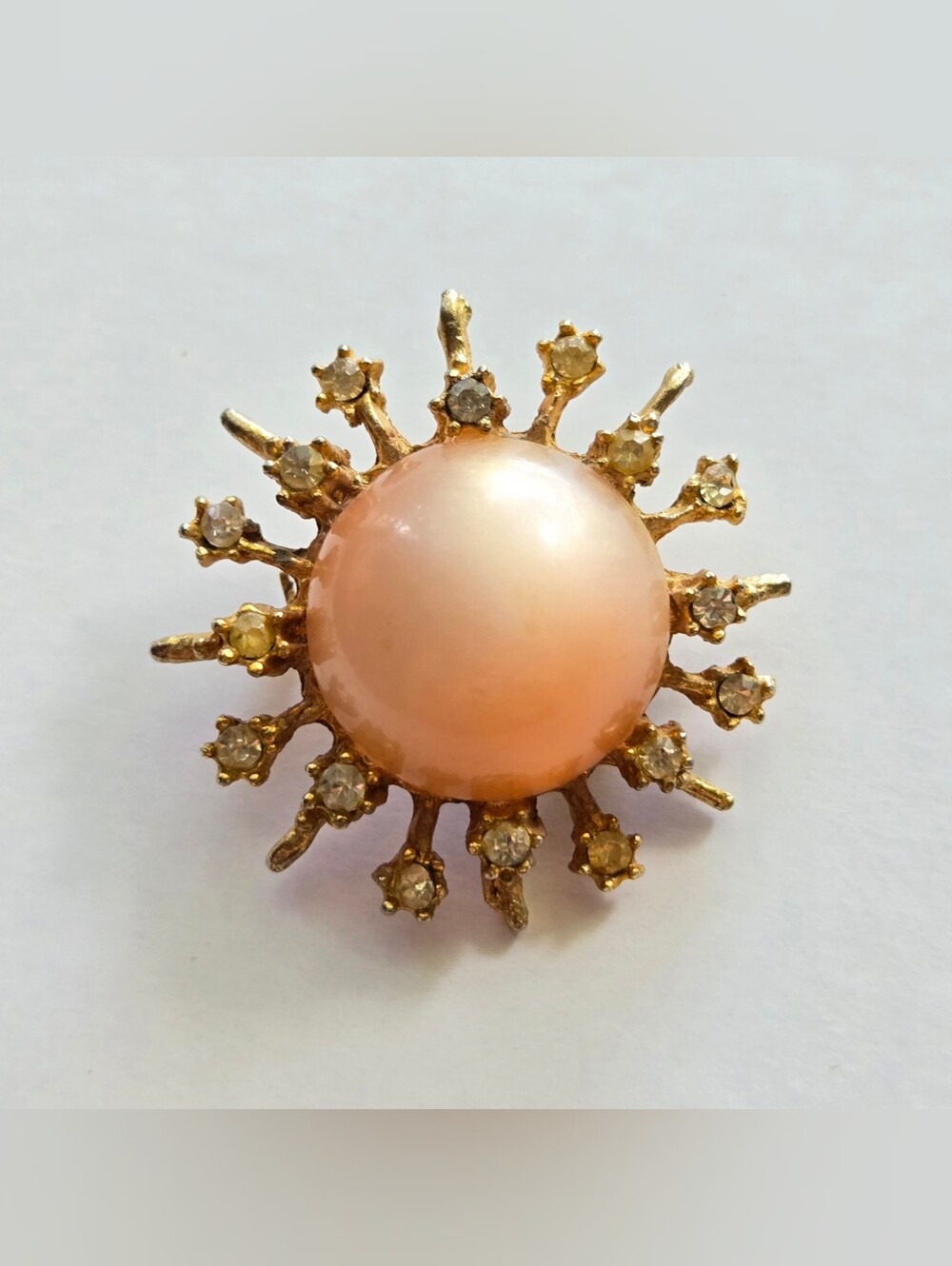 Vintage Sunburst Starburst Brooch w/ Peach Moonglow Center & Rhinestones